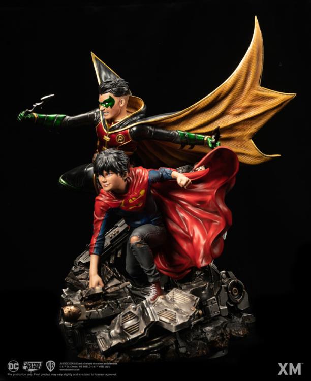 DC Rebirth Premium Collectibles Super Sons 1/6 Scale Limited Edition Statue Gallery Image 10
