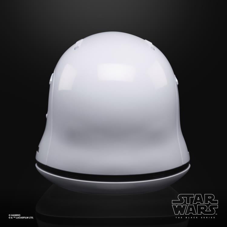 Star Wars: The Black Series First Order Stormtrooper 1:1 Scale Wearable Helmet (Electronic) Gallery Image 6