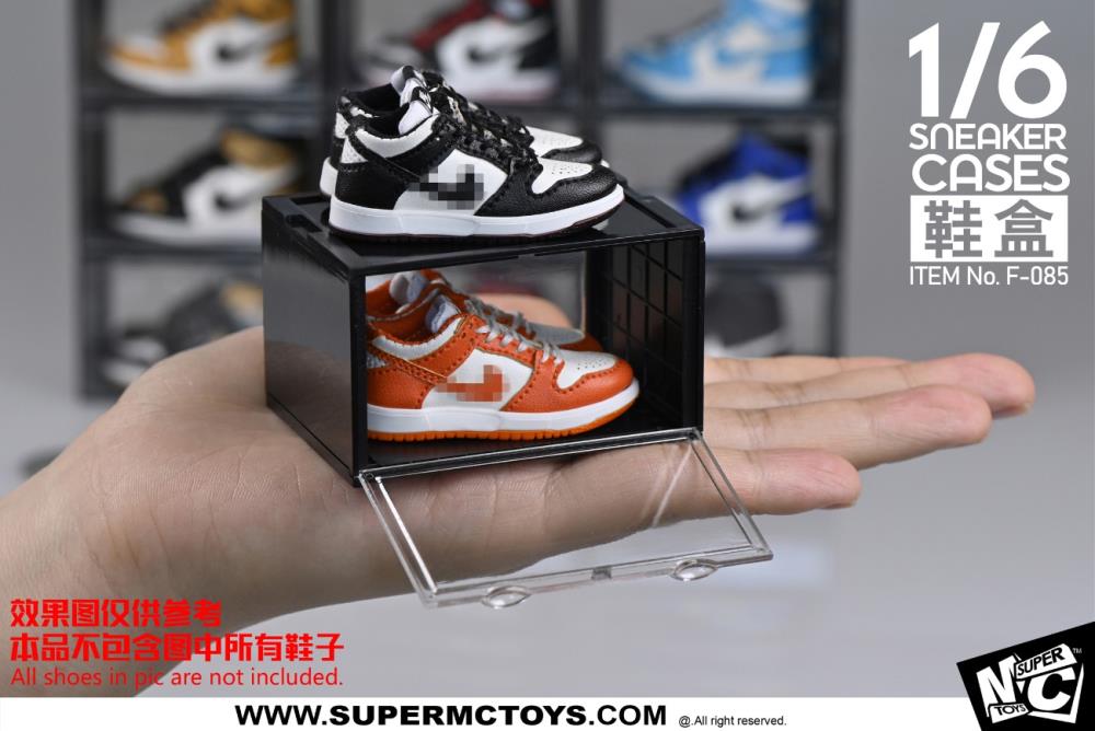 Sneaker Case (Black) 1/6 Scale Accessory Gallery Image 5