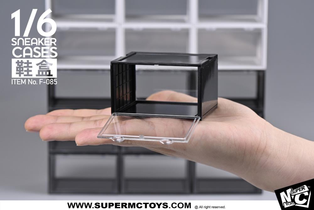Sneaker Case (Black) 1/6 Scale Accessory Gallery Image 4