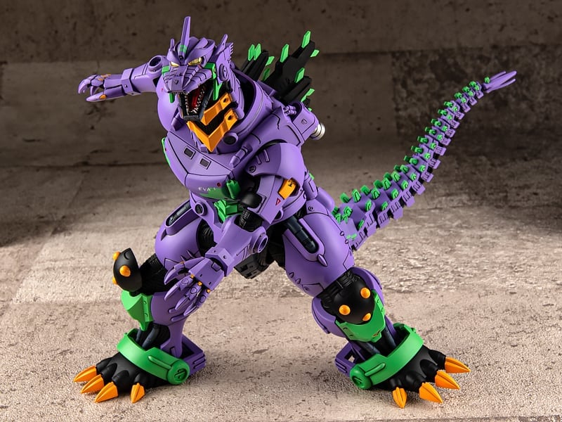 Godzilla vs. Evangelion Mechagodzilla (Type-3 Kiryu EVA Unit-01 Color Ver.) Exclusive Model Kit Gallery Image 9