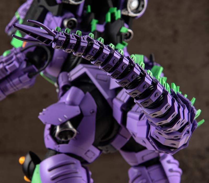 Godzilla vs. Evangelion Mechagodzilla (Type-3 Kiryu EVA Unit-01 Color Ver.) Exclusive Model Kit Gallery Image 16