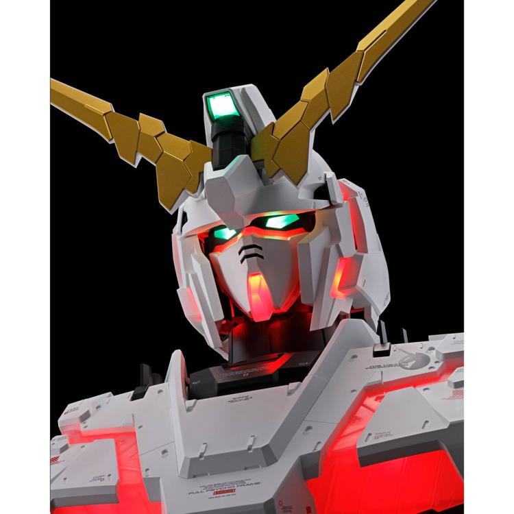 Mobile Suit Gundam Unicorn Real Experience Model RX-0 Unicorn Gundam (Auto-Trans Edition) Exclusive Model Kit Gallery Image 10
