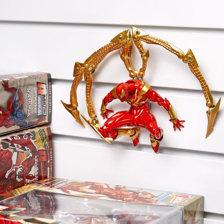 Marvel Amazing Yamaguchi Revoltech No.023 Iron Spider Action Figure