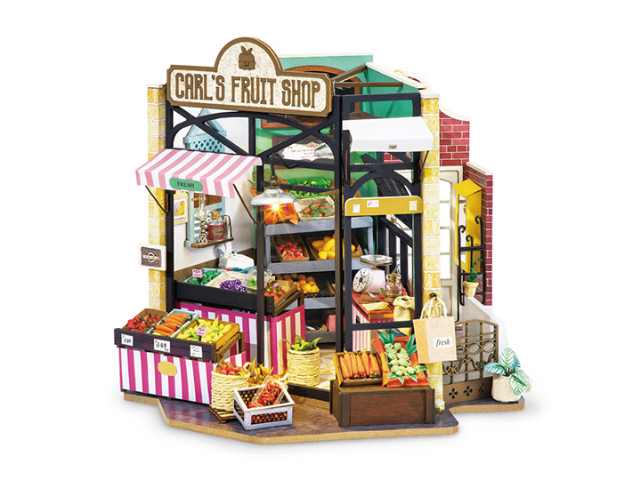 Carl's Fruit Shop DIY Model Kit Gallery Image 1
