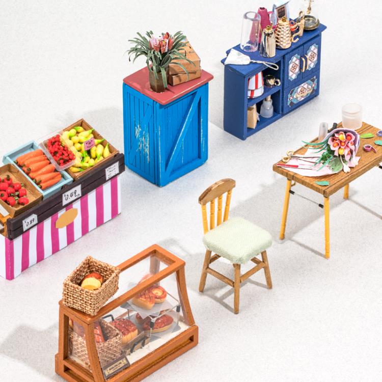 Carl's Fruit Shop DIY Model Kit Gallery Image 8