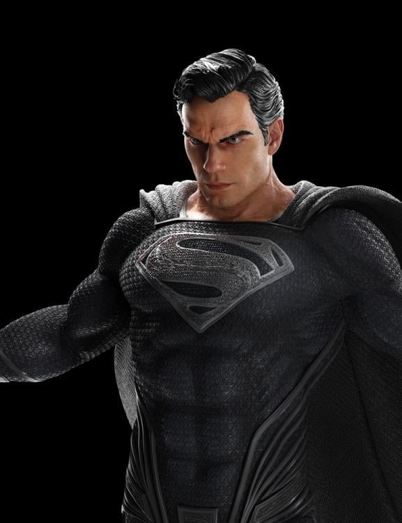 Zack Snyder's Justice League Superman 1/4 Scale Limited Edition Statue Gallery Image 8