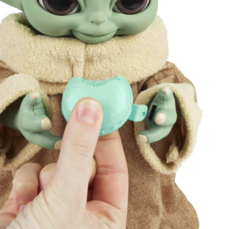 The Mandalorian Galactic Snackin’ Grogu Animatronic Ultimate Edition Gallery Image 10