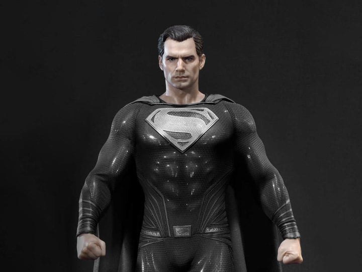 Zack Snyder's Justice League Museum Masterline Superman (Black Suit) 1/3 Scale Limited Edition Statue Gallery Image 1