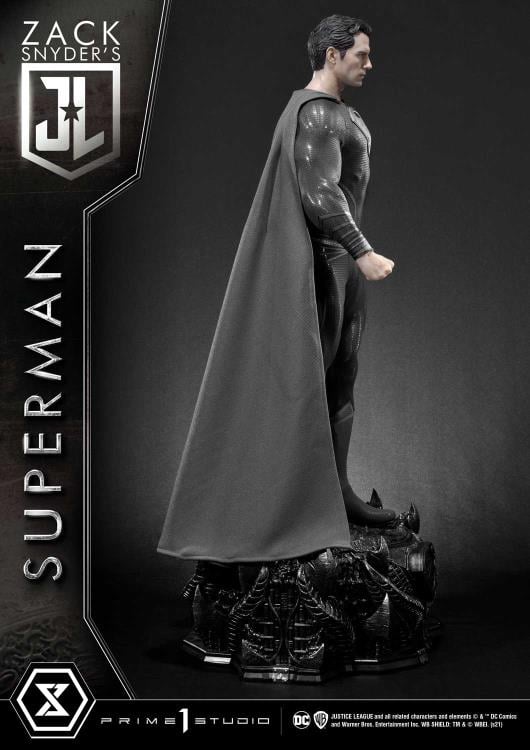 Zack Snyder's Justice League Museum Masterline Superman (Black Suit) 1/3 Scale Limited Edition Statue Gallery Image 8
