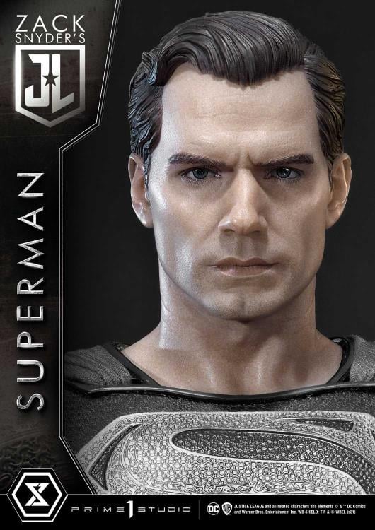 Zack Snyder's Justice League Museum Masterline Superman (Black Suit) 1/3 Scale Limited Edition Statue Gallery Image 12