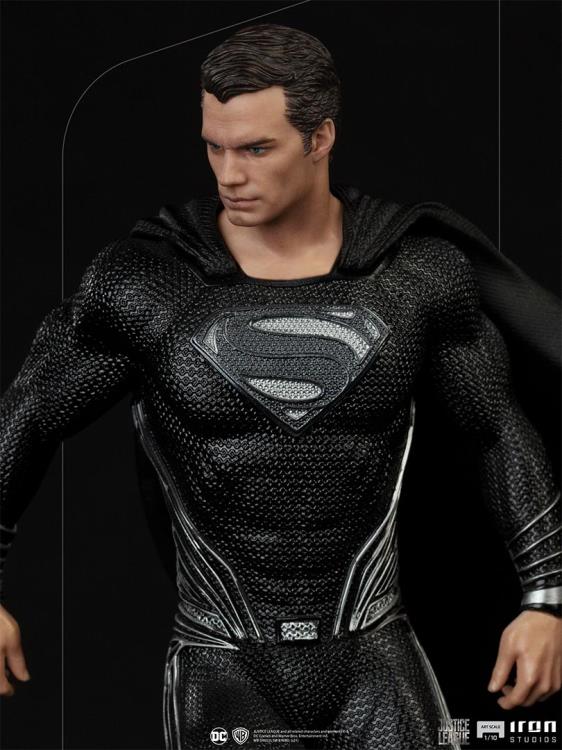 Zack Snyder’s Justice League Superman (Black Suit) 1/10 Art Scale Statue Gallery Image 10