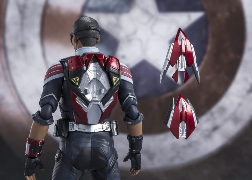 The Falcon and the Winter Soldier S.H.Figuarts The Falcon Action Figure Gallery Image 6
