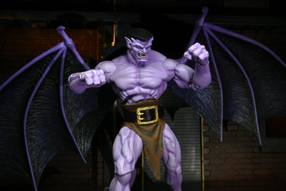 Disney’s Gargoyles Ultimate Goliath Action Figure Gallery Image 15