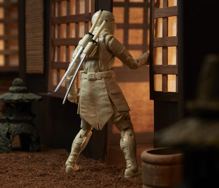 Snake Eyes: G.I. Joe Origins Classified Series #17 Storm Shadow Gallery Image 7