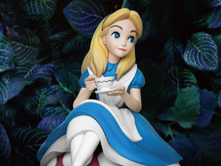 Alice in Wonderland Master Craft MC-037 Alice Limited Edition Statue Gallery Image 1