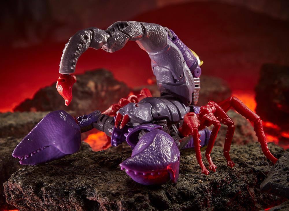 Transformers War for Cybertron: Kingdom Deluxe Wave 3 Set of 4 Figures Gallery Image 5