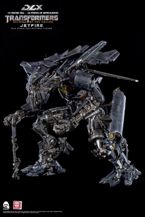 Transformers: Revenge of the Fallen DLX Scale Collectible Series Jetfire Gallery Image 4