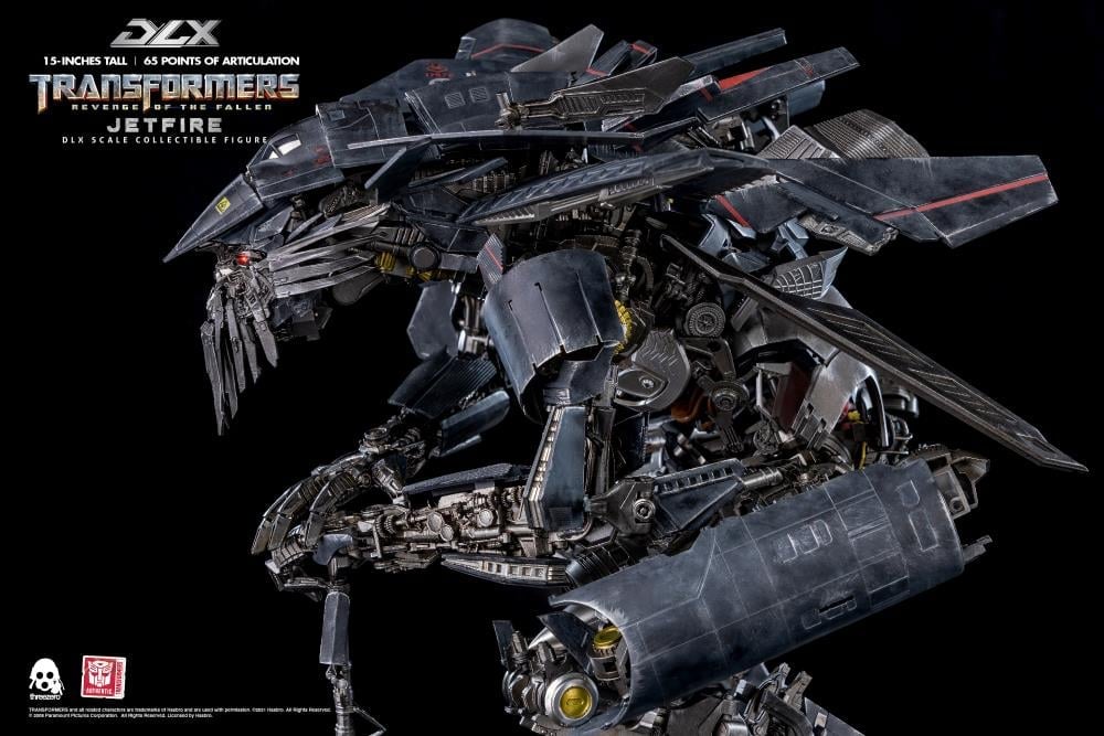 Transformers: Revenge of the Fallen DLX Scale Collectible Series Jetfire Gallery Image 19