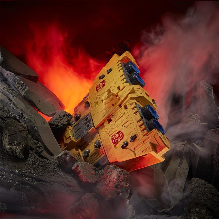 Transformers War for Cybertron: Kingdom WFC-K30 Titan Autobot Ark Gallery Image 9