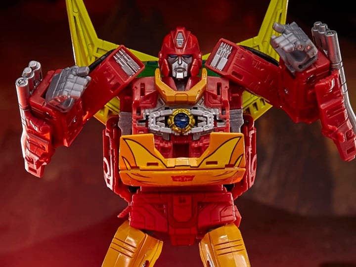 Transformers War for Cybertron: Kingdom Commander Rodimus Prime Gallery Image 1