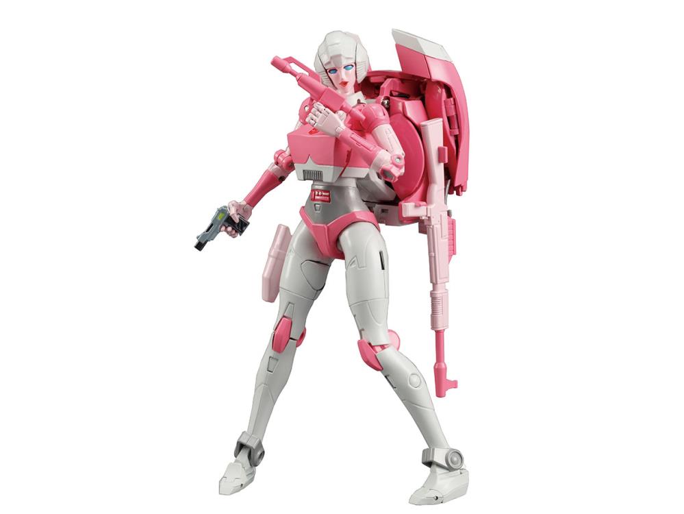 Transformers Masterpiece MP-51 Arcee (With Collectible Pin) Gallery Image 5