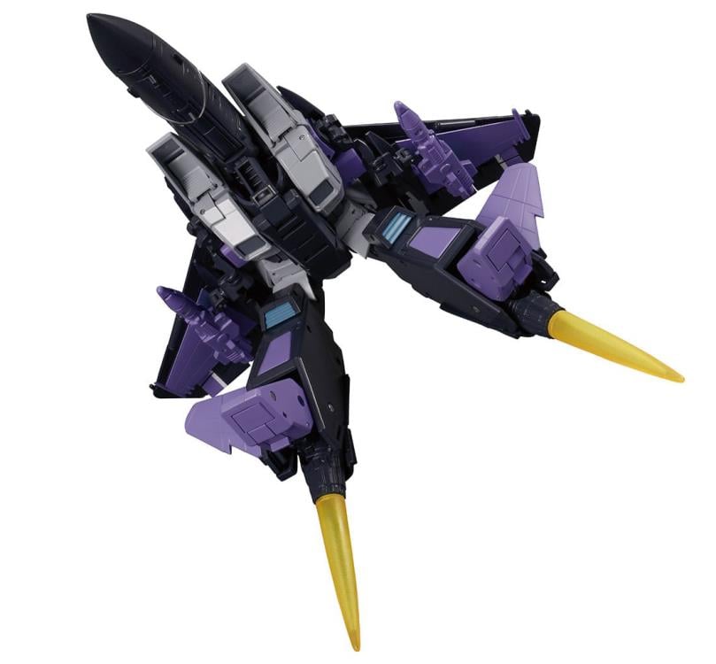 Transformers Masterpiece MP-52+ Skywarp 2.0 Gallery Image 12