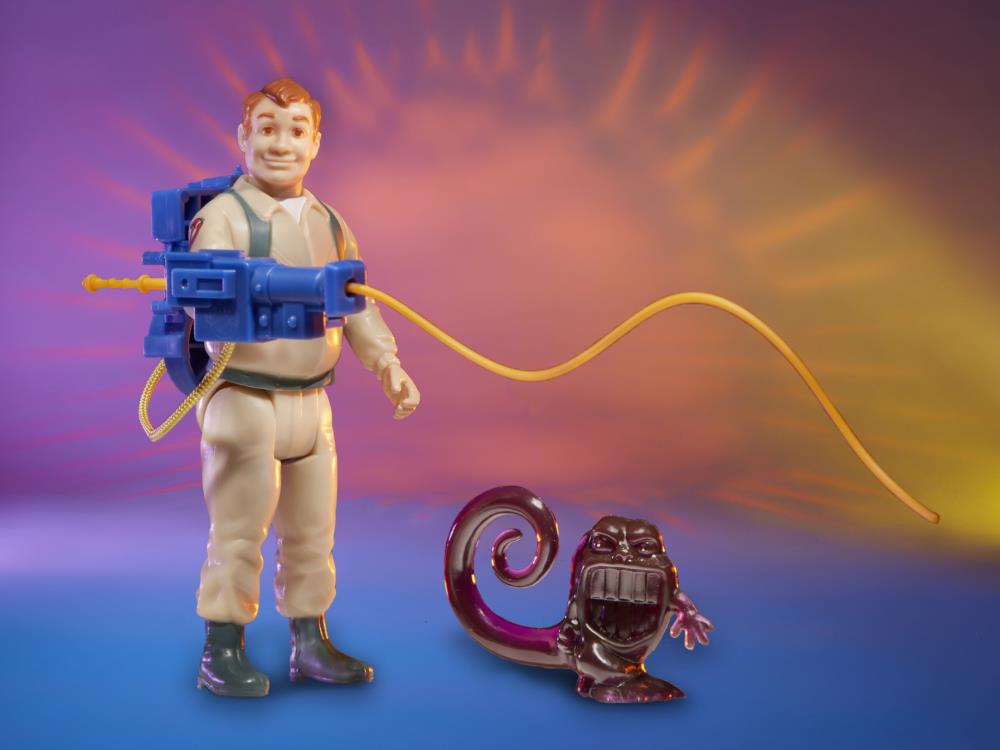 The Real Ghostbusters Kenner Classics Retro Ray Stantz and Wrapper Ghost Gallery Image 5