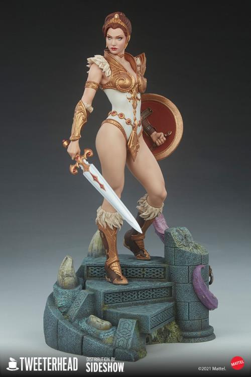 Masters of the Universe Teela 1/5 Scale Statue Gallery Image 11