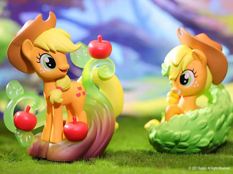My Little Pony: Friendship is Magic Natural Series Box of 12 Random Figures Gallery Image 11