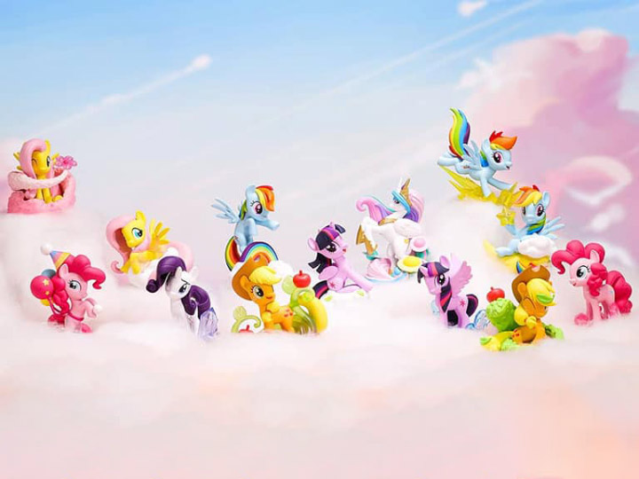 My Little Pony: Friendship is Magic Natural Series Box of 12 Random Figures Gallery Image 1