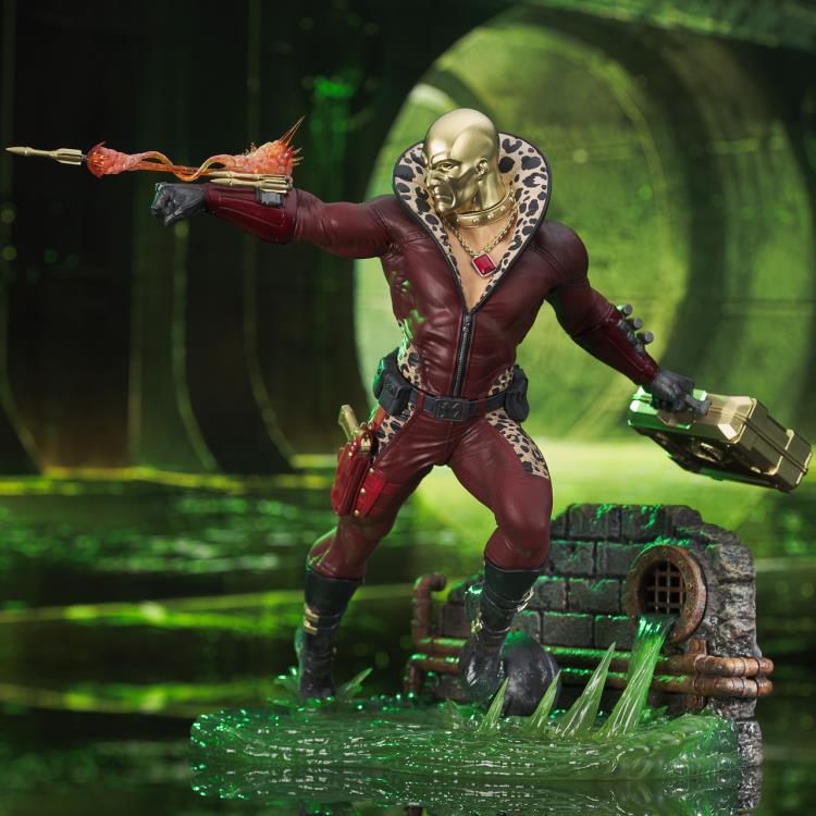 G.I. Joe Gallery Profit Director Destro PX Previews Exclusive Limited Edition Figure Diorama Gallery Image 4