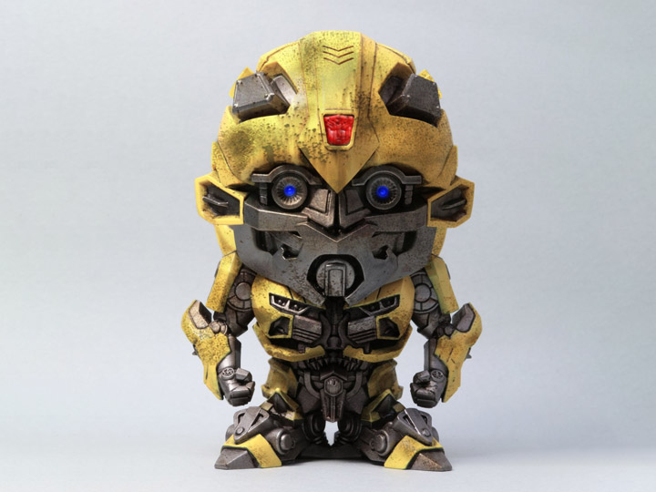 Transformers: The Last Knight Super Deformed Figure DX 4" Battle Damaged Bumblebee Gallery Image 1