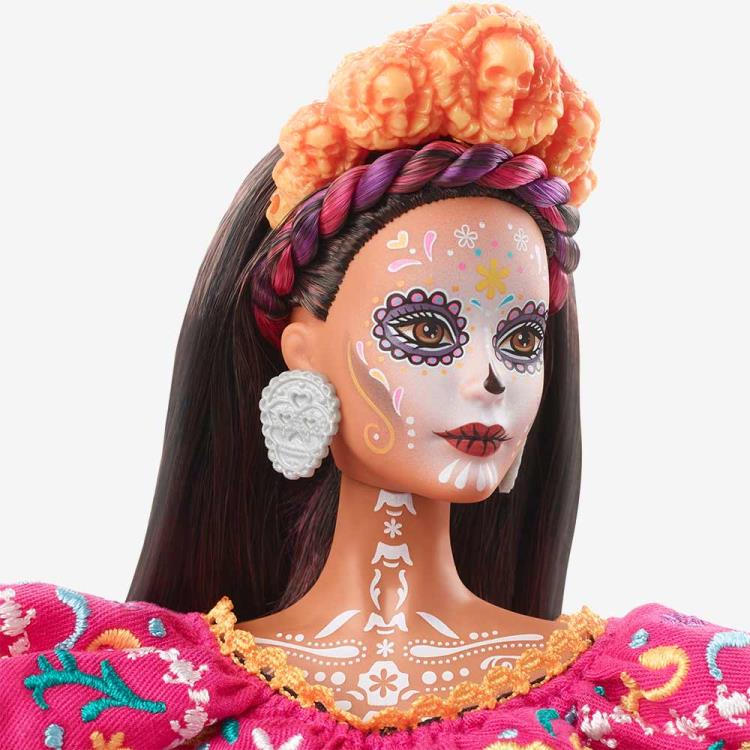 Barbie Dia De Muertos (2021) Doll Gallery Image 13