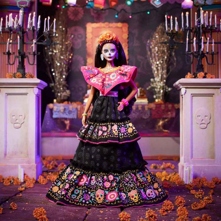 Barbie Dia De Muertos (2021) Doll Gallery Image 3