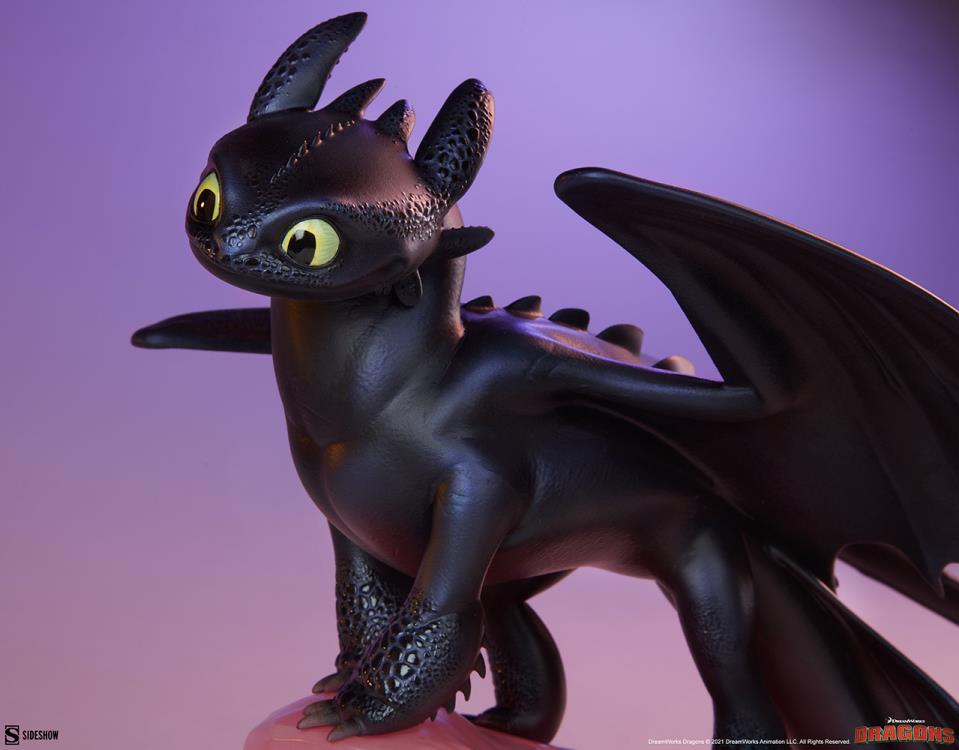 How to Train Your Dragon: Hidden World Toothless Statue Gallery Image 5