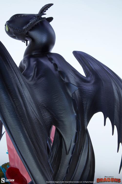 How to Train Your Dragon: Hidden World Toothless Statue Gallery Image 19