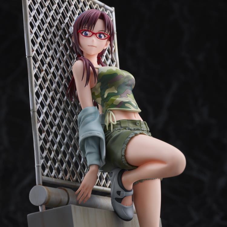 Rebuild of Evangelion Mari Illustrious Makinami Figure Gallery Image 6