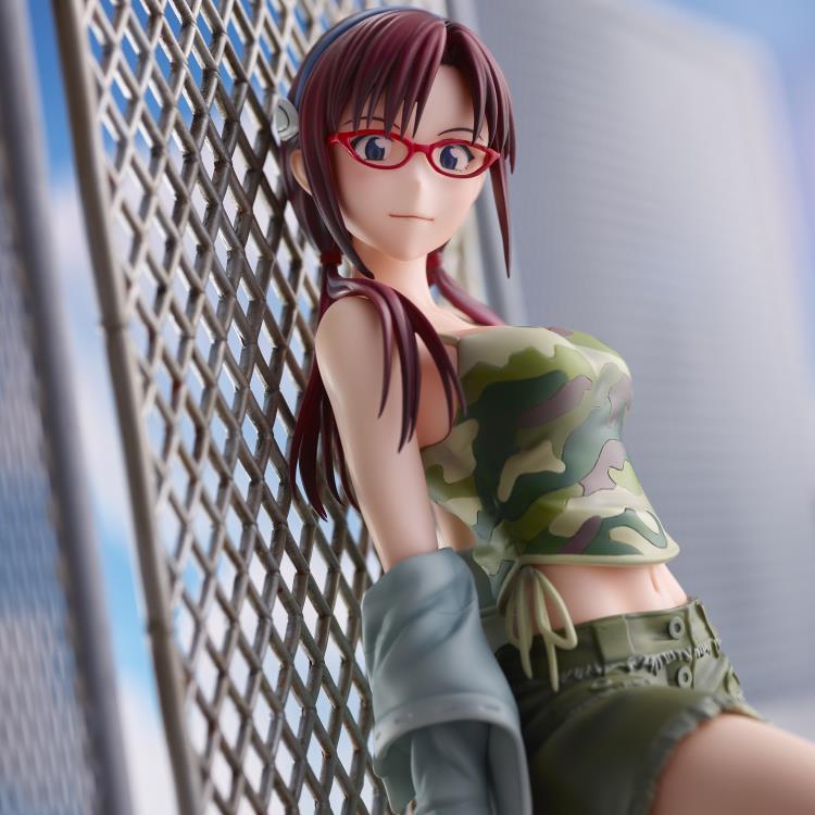 Rebuild of Evangelion Mari Illustrious Makinami Figure Gallery Image 14