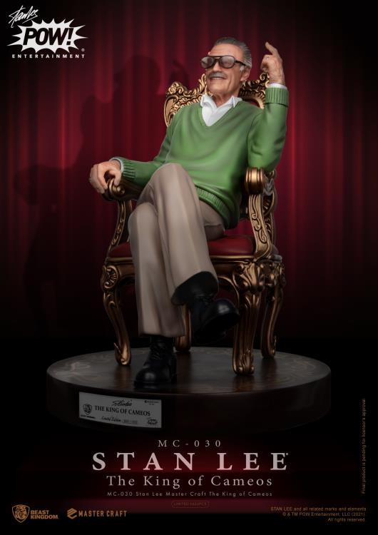 Stan Lee Master Craft MC-030 The King of Cameos Limited Edition Statue Gallery Image 4