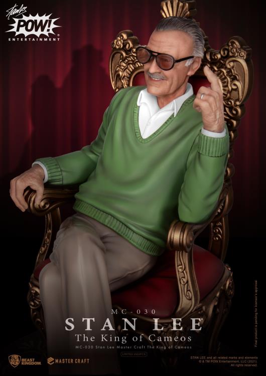 Stan Lee Master Craft MC-030 The King of Cameos Limited Edition Statue Gallery Image 8
