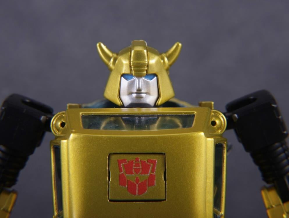 Transformers Masterpiece MP-21G G2 Bumblebee Gallery Image 8