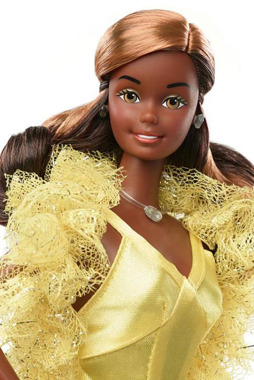 Barbie Superstar Christie Doll Gallery Image 8