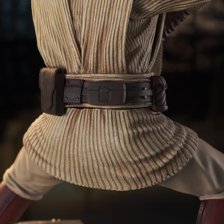 Star Wars Milestones Obi-Wan Kenobi (Renege of the Sith) 1/6 Scale Limited Edition Statue Gallery Image 12