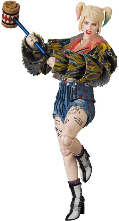 Birds of Prey MAFEX No.159 Harley Quinn (Caution Tape Jacket Ver.) Action Figure Gallery Image 3