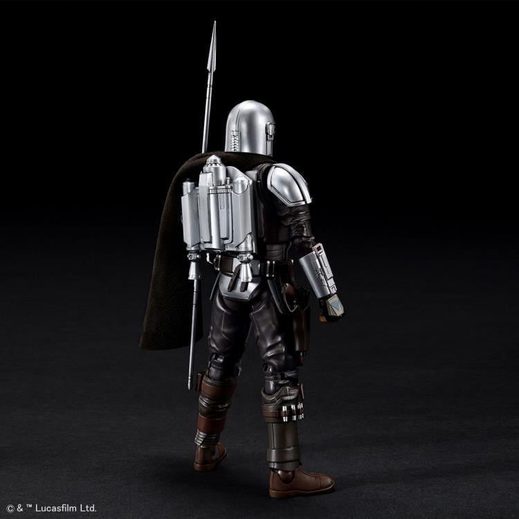The Mandalorian Beskar Armor (Silver Coating Ver.) 1/12 Scale Model Kit Gallery Image 7