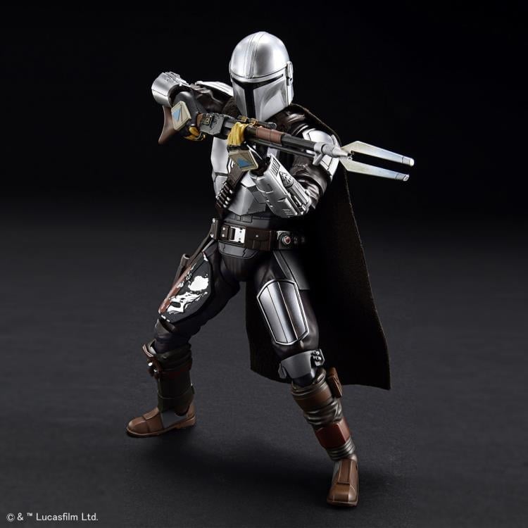 The Mandalorian Beskar Armor (Silver Coating Ver.) 1/12 Scale Model Kit Gallery Image 3
