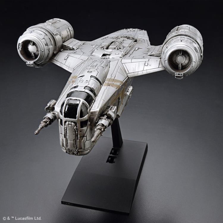 The Mandalorian Razor Crest Model Kit Gallery Image 4