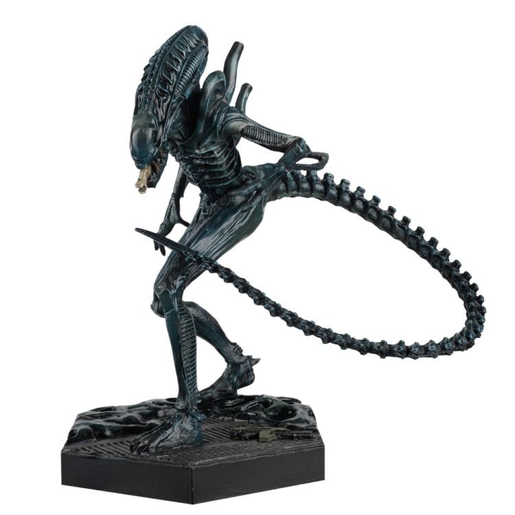 Alien & Predator Figurine Collection Xenomorph Warrior Gallery Image 3