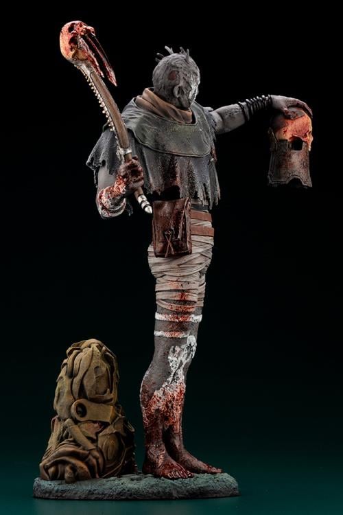 Dead by Daylight The Wraith Statue (With Bonus) Gallery Image 6